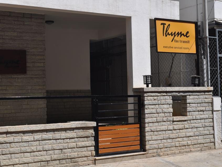 Thyme The Transit Bed & Breakfast Bangalore Exterior photo